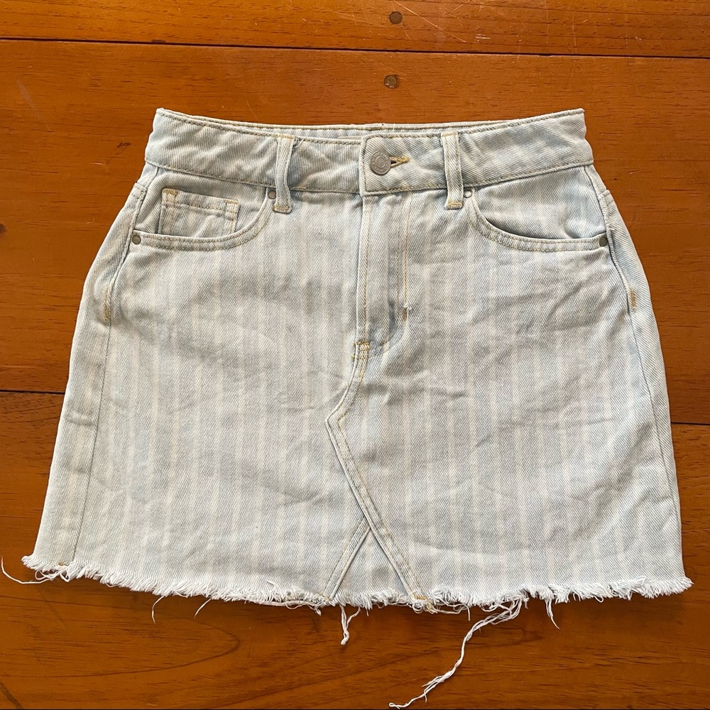 PacSun Los Angeles Denim Mini Skirt Distressed Light Blue White Stripes Beachy
